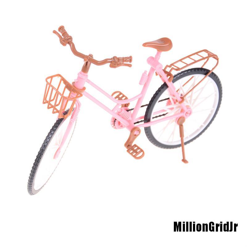 Mô hình xe đạp màu hồng trang trí nhà búp bê