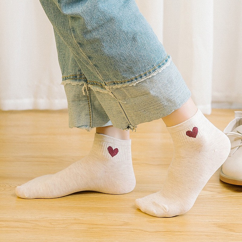 Tất Vớ Nữ Ulzzang Cổ Thêu Trái Tim Thời Trang Cực Đẹp