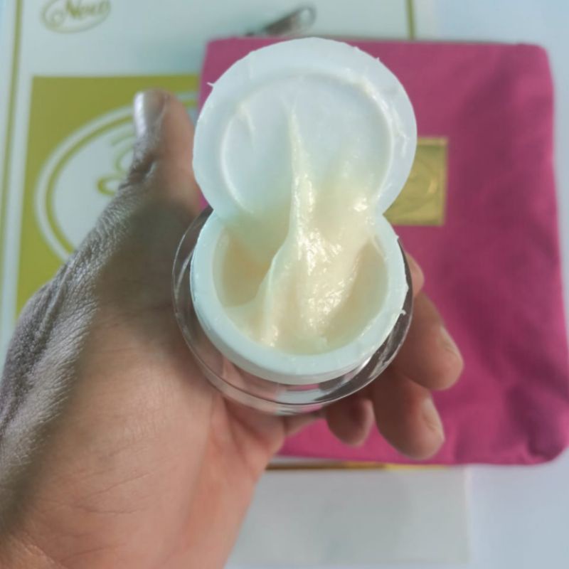 Kem dưỡng trắng da Medan barcode không ds | BigBuy360 - bigbuy360.vn