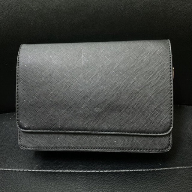 Combo túi đeo + ví dài  V.a.s.c.a.ra chính hãng