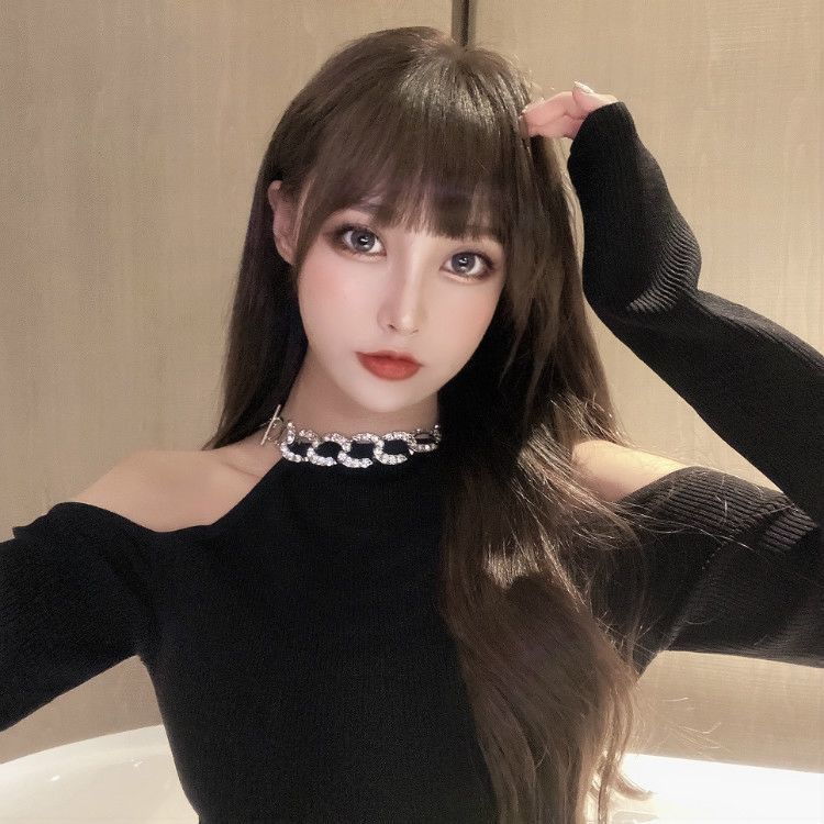 Áo dệt kim trễ vai tay dài màu đen phối chuỗi xích đính đá thời trang nữ