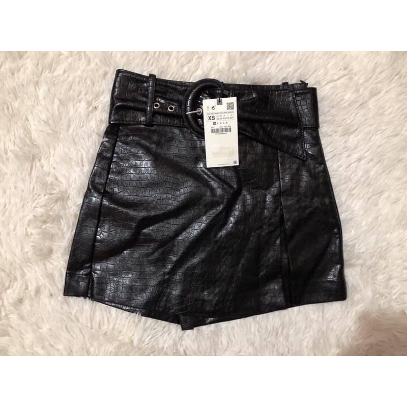 chân váy zara size xs newtag, size xs nhỏ nhất, authentic quần giả váy, màu đen, kèm dây nịch siêu x