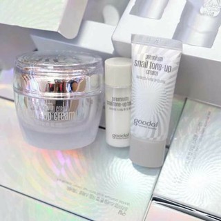 Set Kem Ốc Sên Dưỡng Trắng Da Goodal Premium Snail Tone Up Cream