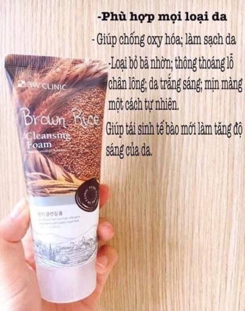 Sữa rửa mặt gạo nâu 3W Clinic Brown Rice Cleansing Foam