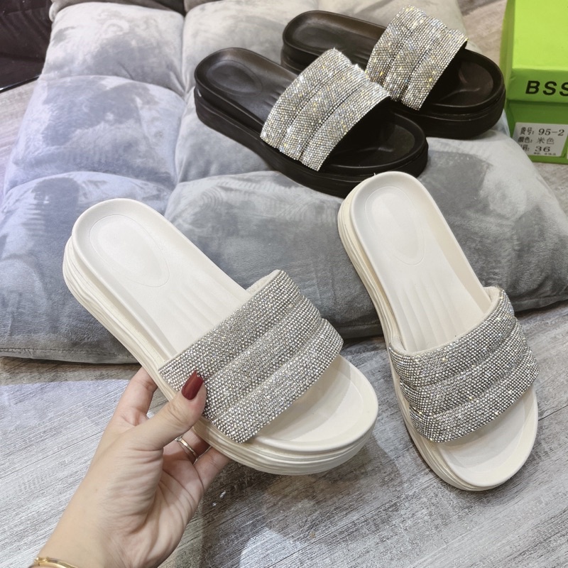 Dép lê đá 2 màu giá rẻ hàng sẵn đẹp