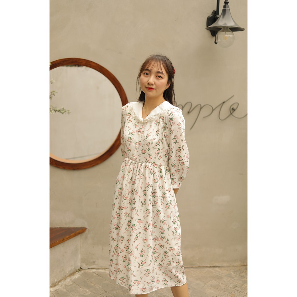 Váy hoa ren trắng cúc ngọc