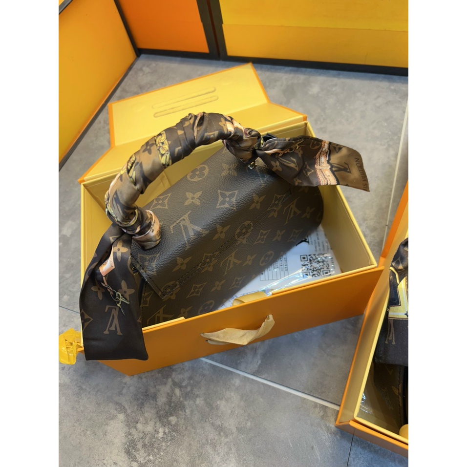 Túi LV thời trang văn phòng công sở họa tiết hoa, form sang xịn  Full box, kèm khăn