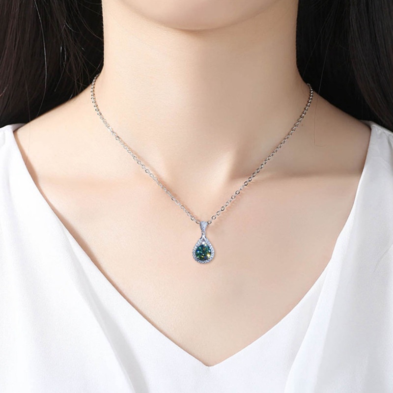 Vòng cổ Mặt Đá Xanh Lá Sang Trọng Cho Nữ