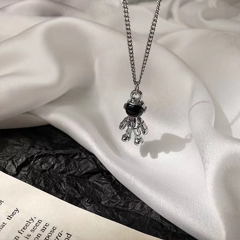 Vòng cổ Mặt Hình Phi Hành Gia Thời Trang