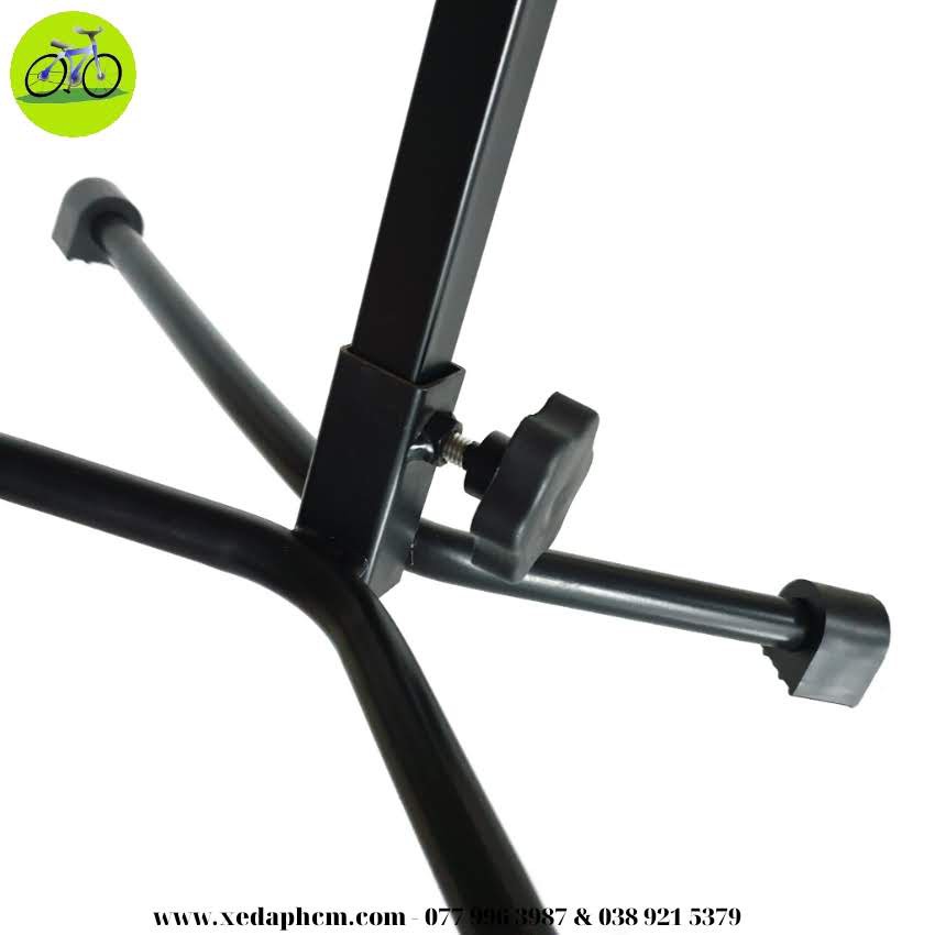 Chân chống vuông xe đạp dựng móc nhựa