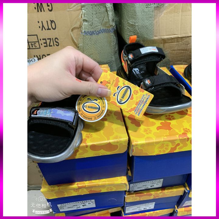 lô sandal học sinh size từ 32-42, thương hiêu quảng chaao cao cấp ,hàng cty một hãng chủ yếu màu đen