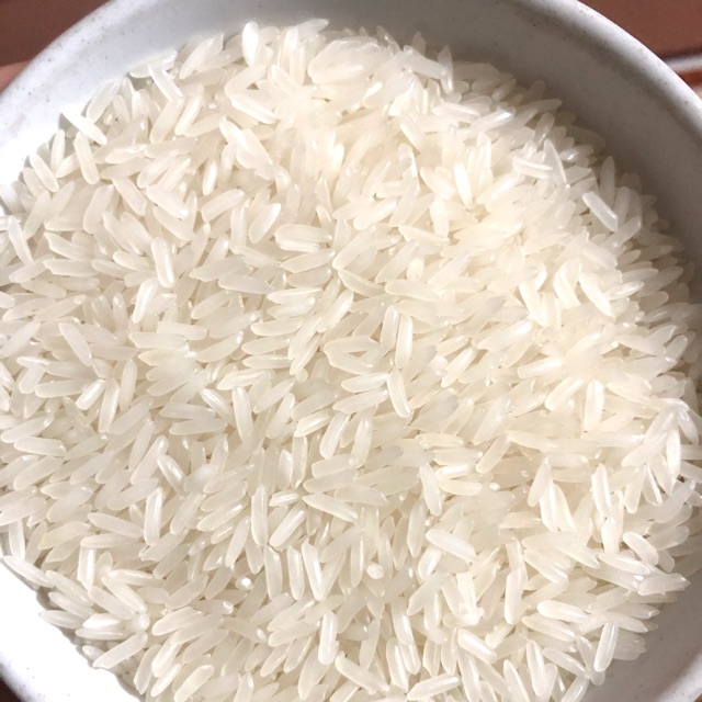 Gạo tám Campuchia 6 tháng ngon mềm dẻo 5kg