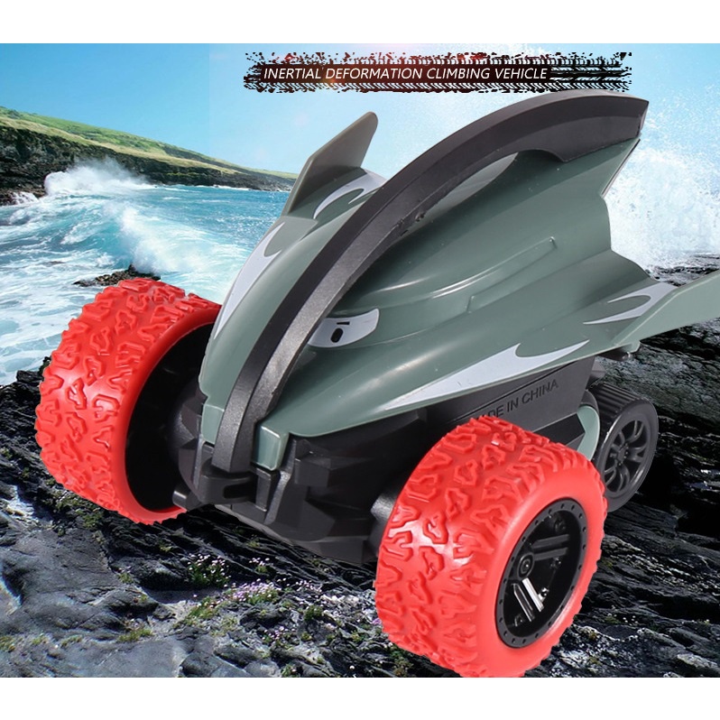 Đồ chơi xe địa hình cá mập xe xoay 360 độ đồ chơi trong nhà và ngoài trời