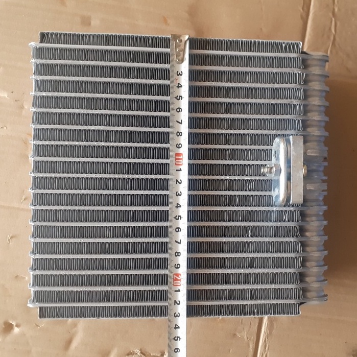 Dàn  lạnh Toyota Corolla 1.6 hàng Trung Quốc