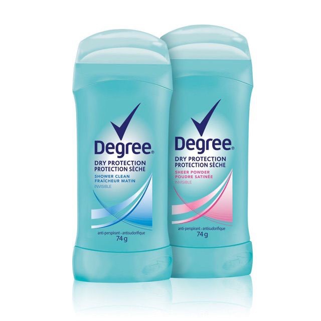 Lăn sáp khử mùi nữ Degree Women Shower Clean invisible solid 74g ngăn mồ hôi suốt 24h - Mỹ