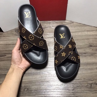 Dép lê nam lv chéo kẻ ô