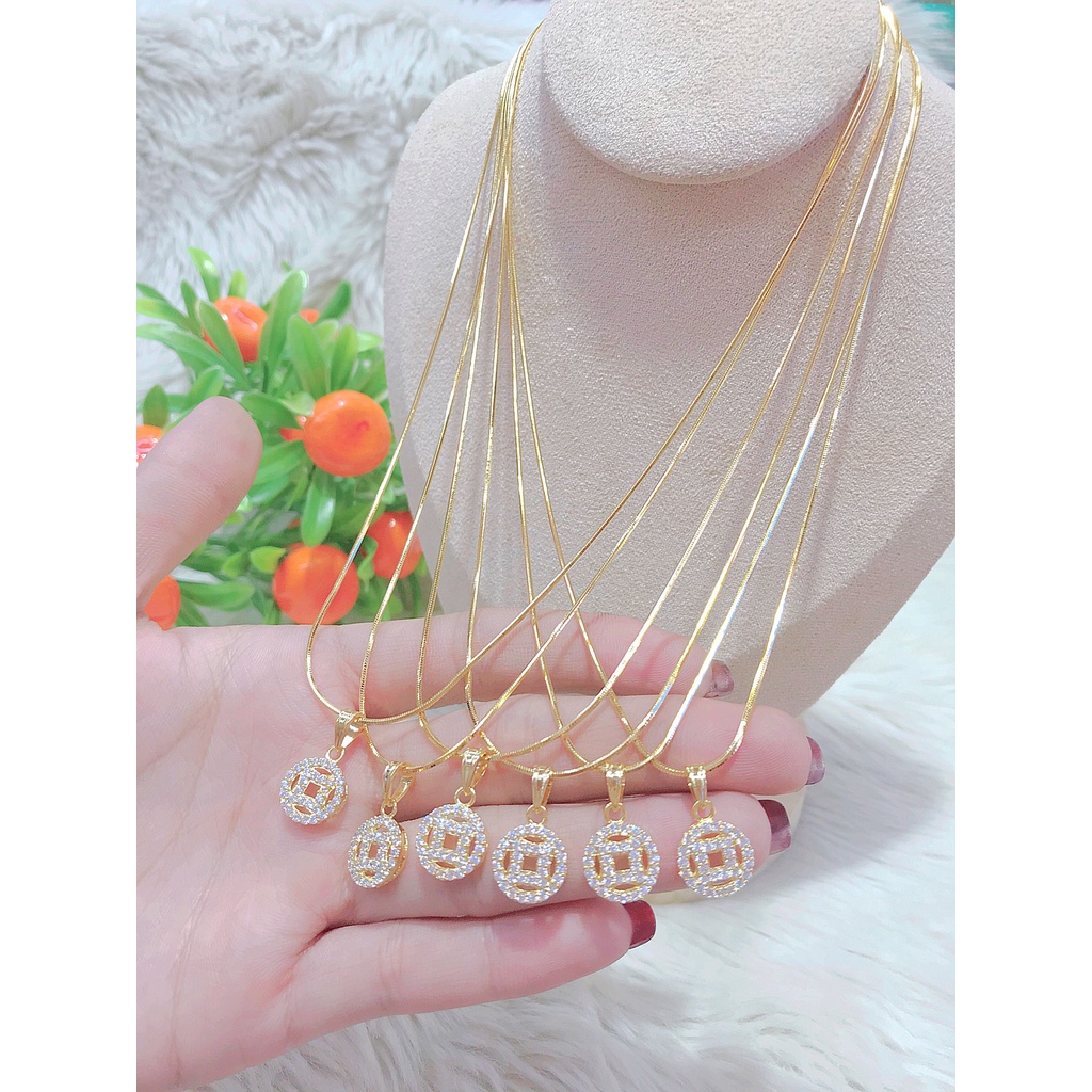 Mặt dây chuyền đồngtiền đính đá mạ vàng 18K UHA M887125