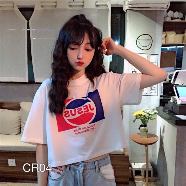 Áo croptop VN CLO in hình JESUS - CR04