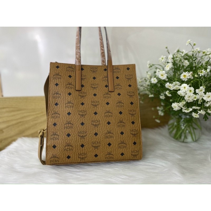 TÚI MC M KLASSIK - XUẤT DƯ