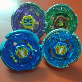 Đồ chơi con quay beyblade takara tomy cũ đồng giá 70k