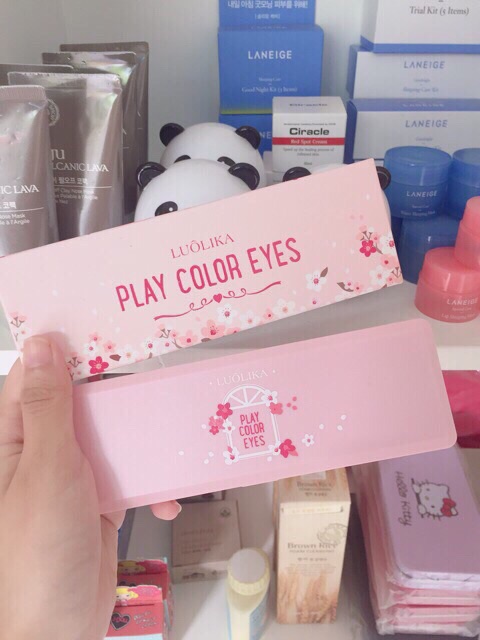 SALE SỐC Phấn mắt Lameila Play Color Eyes phiên bản hoa anh đào Cherry Blossom