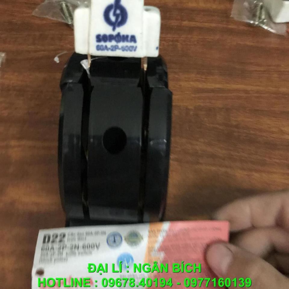 Cầu dao điện cầu dao đảo chiều 2 pha  3 pha 60A-150A cực đúc cao cấp sopoka