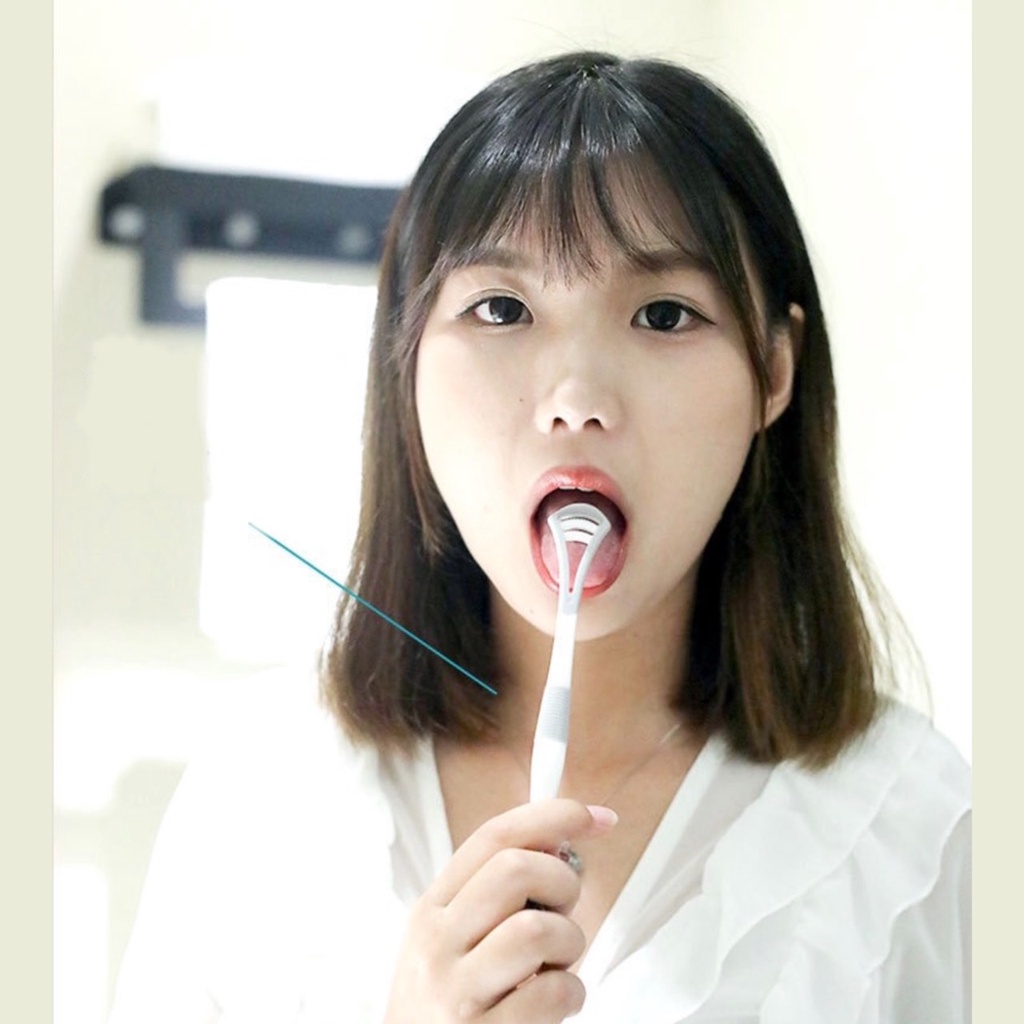 🔴Đang Sale || Hộp 8 Chiếc Bàn Chải Đánh Răng 2 In 1 Có Rơ Lưỡi Siêu Tiện.