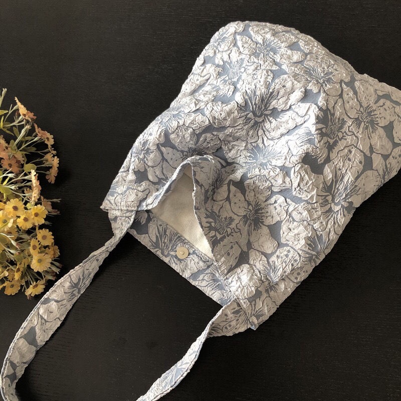 Túi canvas đeo dưới cánh tay họa tiết hoa hồng phong cách vintage