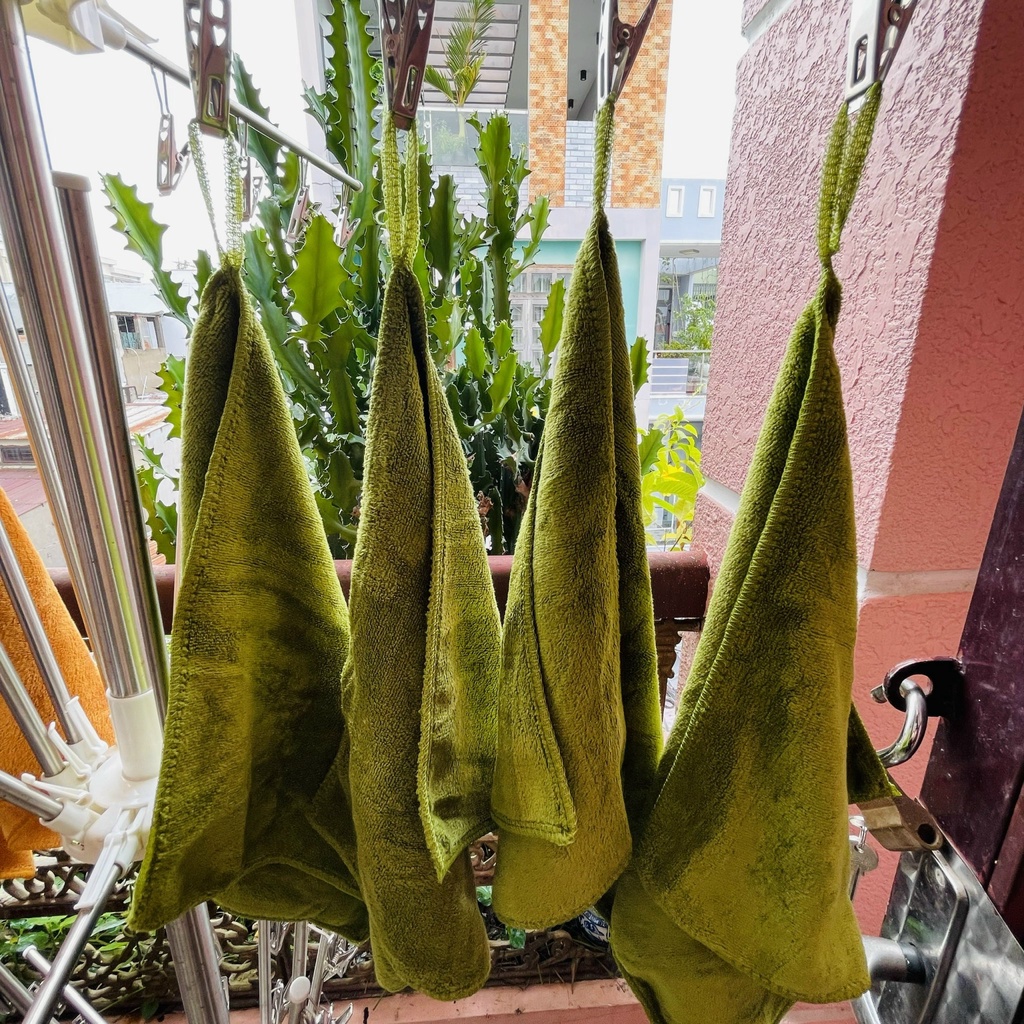 COMBO 3 Khăn Mặt Chỉ 39k - SIÊU KHUYẾN MÃI - KHĂN MẶT 30*50 Siêu Mềm Mịn Thấm Hút Cực Tốt không Xù Lông