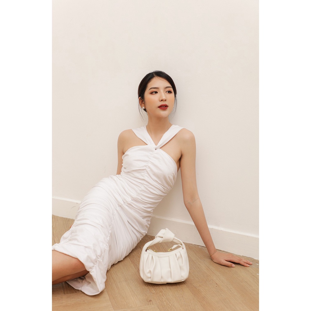 XIPI - Đầm Cổ Yếm Thân Nhún