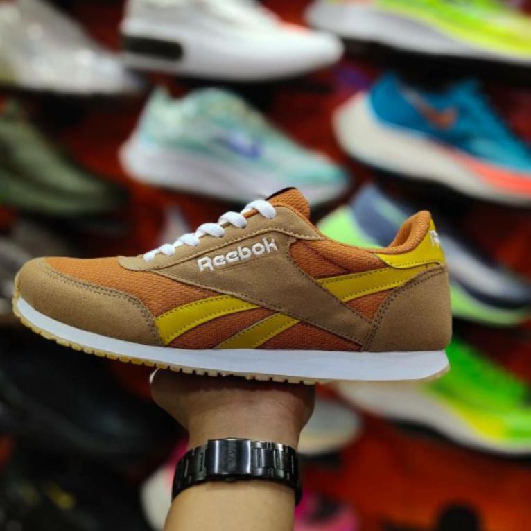 Giày Chạy Bộ Reebok Clasik Chất Lượng Cao Cho Nam