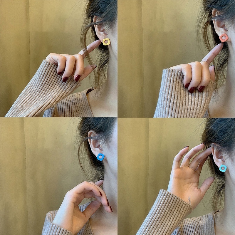 Đôi bông tai hình vuông in màu cổ điển cho nữ