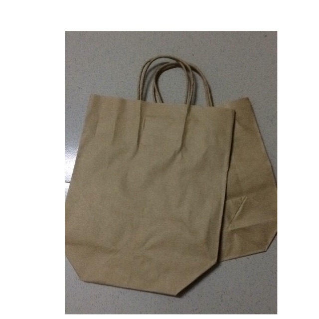 Combo 50 túi giấy có quai kt 21x25