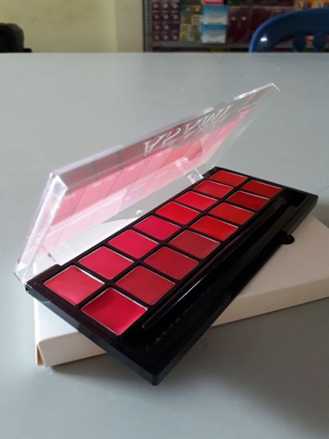 Bảng test son 16 màu có cọ