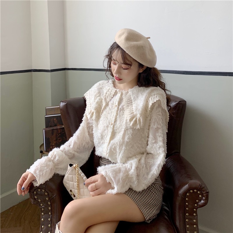 Ao sơ mi cổ búp bê đáng yêu