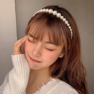 Cài tóc ngọc to nhỏ.