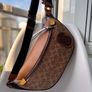 Túi bao tử Coach