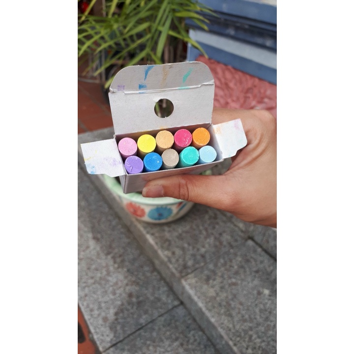 Phấn canxi Ánh Dương không bụi, không độc hại, màu sắc tươi sáng