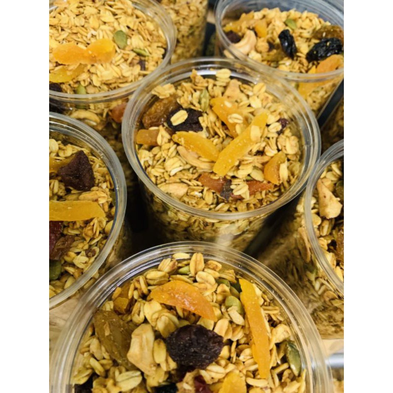 NGŨ CỐC HẠT GRANOLA