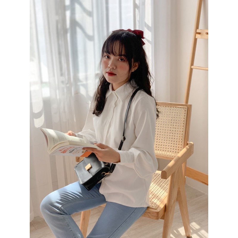 Áo sơ mi trắng