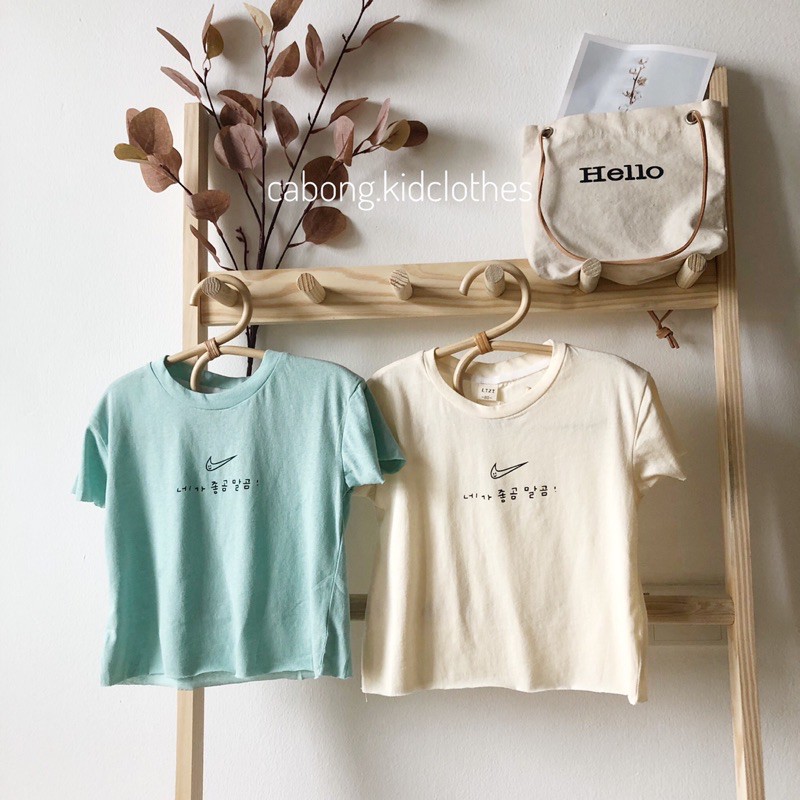 Áo thun trẻ em in chữ Hàn Quốc &lt;FREE SHIP&gt; 100% cotton mềm mịn