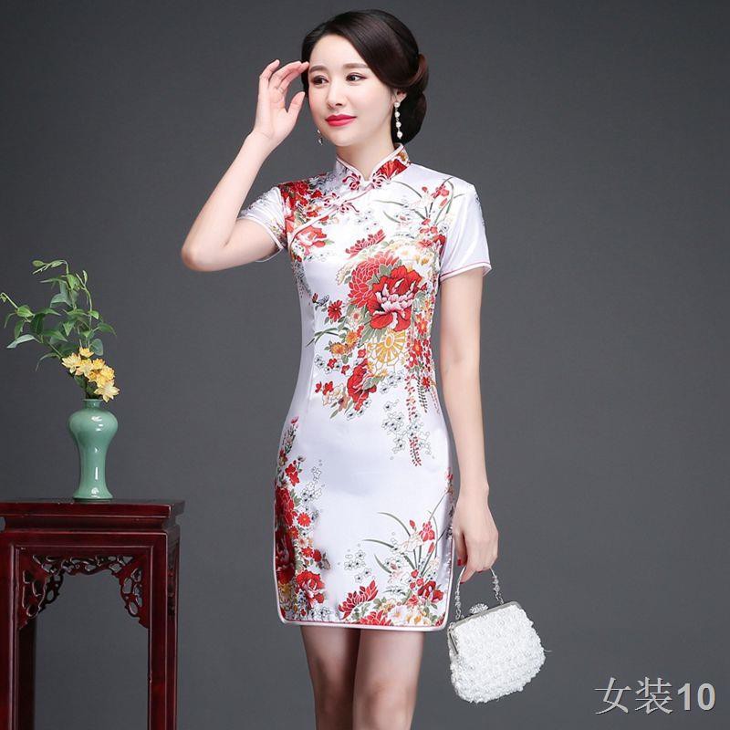 Cheongsam 2018 Phiên bản cải tiến mới của mùa thu và đông Váy sườn xám khario Retro Hàng ngày ngắn Slimd