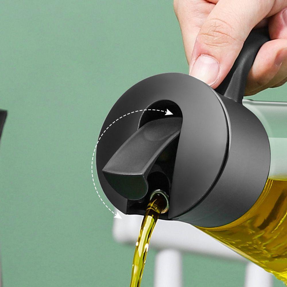 Bình Nhựa Đựng Dầu Ăn / Gia Vị Tự Động Tiện Dụng