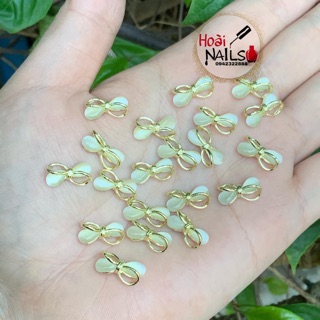 Charm nơ cao cấp  (1 chiếc)