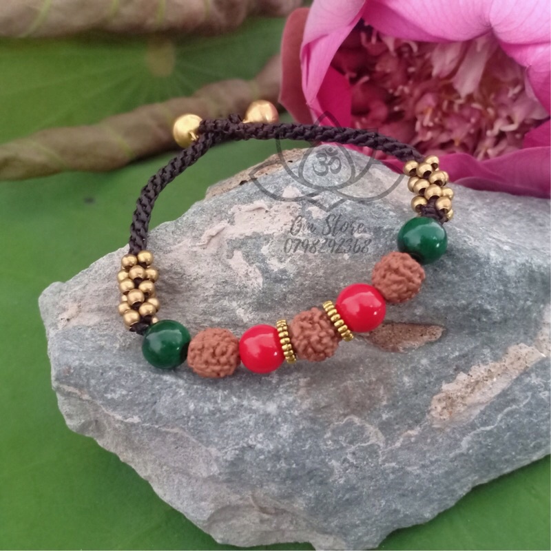 Vòng tay Nepal kiểu dáng vintage phong cách boho