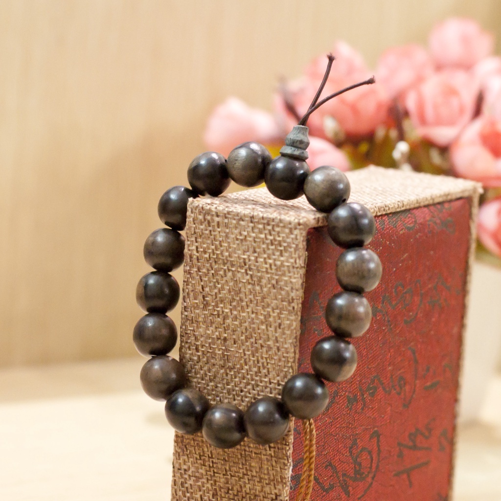Vòng Phong Thủy AROTI Gỗ Mun Chất Đẹp Cao Cấp,Dây Xâu Cực Bền Đem Lại May Mắn,Tài Lộc Màu Đen- Hạt Vòng 12mm V117-VN