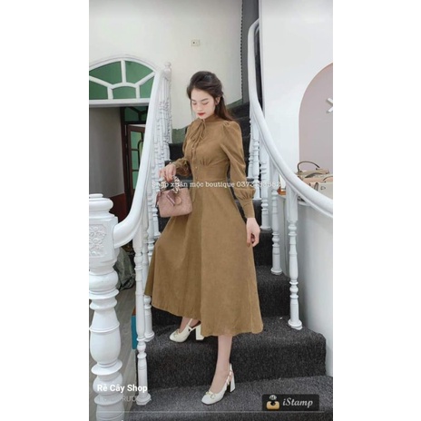 VÁY NHUNG TĂM CỔ TRỤ