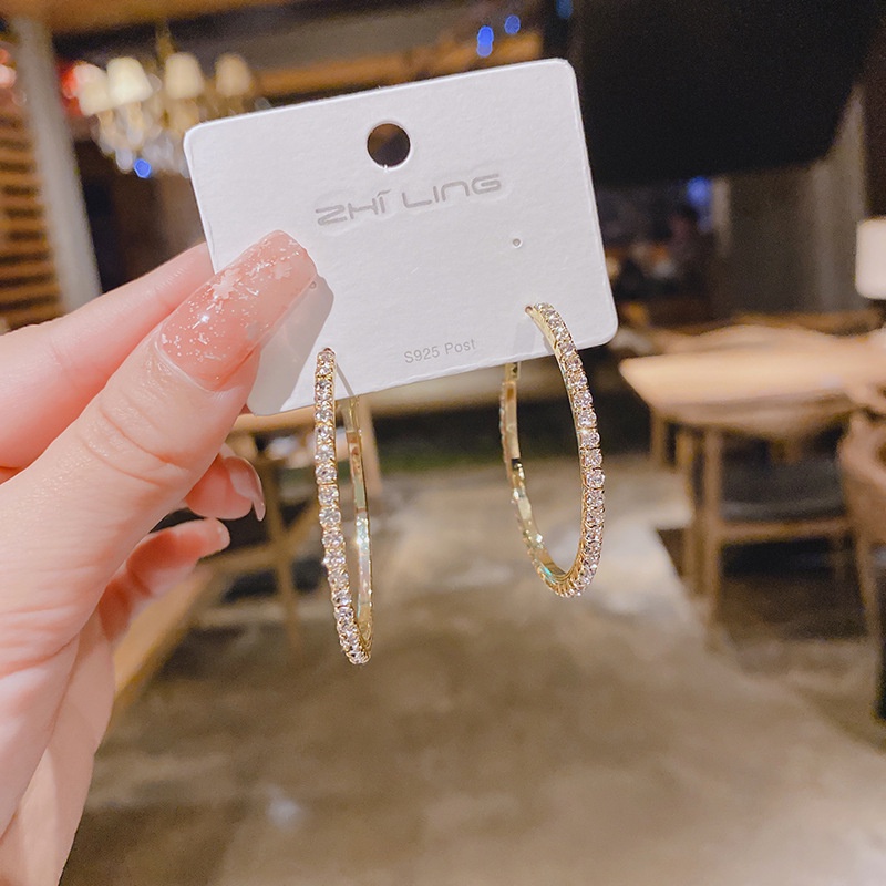 Khuyên Tai Nữ Hình Tròn Lớn Đính Đá Thời Trang