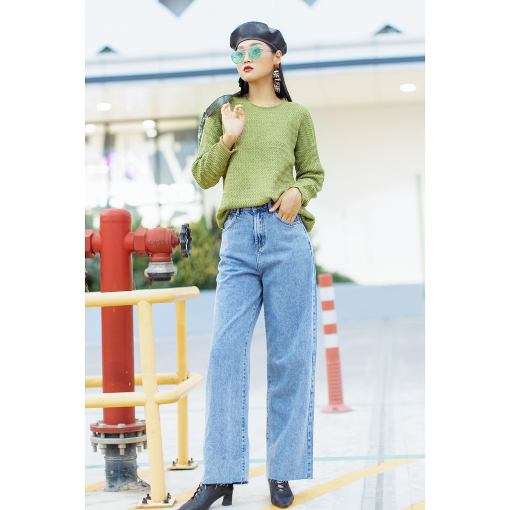 Áo len nữ form rộng cổ tròn bo gấu ALW0002 - 92WEAR | BigBuy360 - bigbuy360.vn