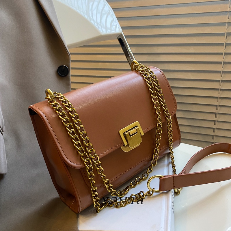 Túi Đeo Vai Hình Vuông Nhỏ Xinh Phối Dây Xích Thời Trang Mới 2020